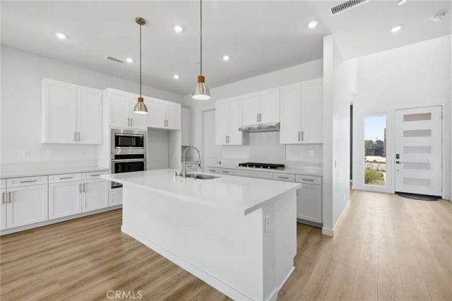 15842 Butterfly Drive, Fontana, CA 92336
