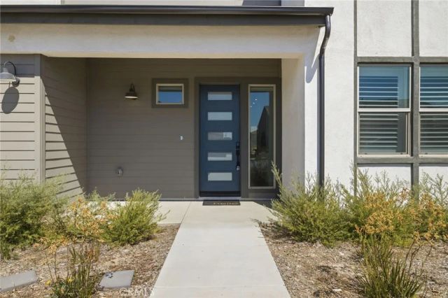 15842 Butterfly Drive, Fontana, CA 92336