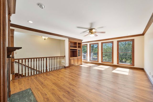 3211 Leafy Lane, Bloomington, IL 61704