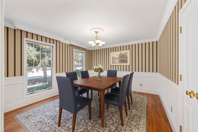 3211 Leafy Lane, Bloomington, IL 61704