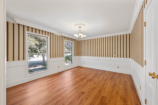 3211 Leafy Lane, Bloomington, IL 61704