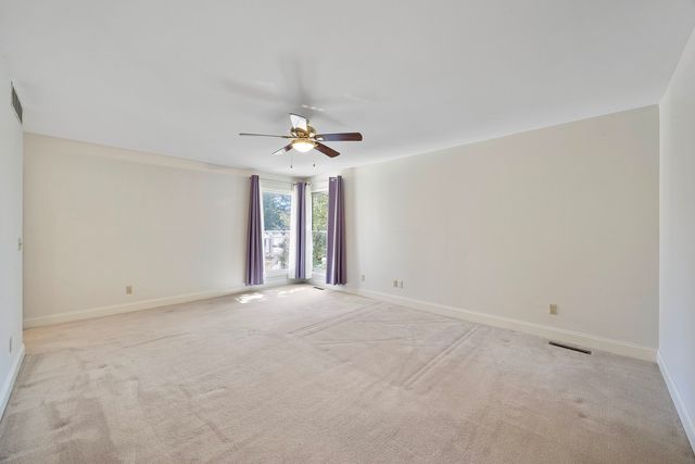 3211 Leafy Lane, Bloomington, IL 61704