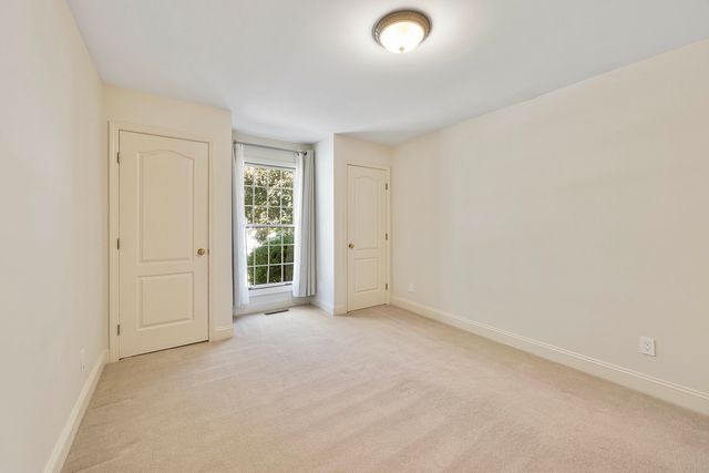 3211 Leafy Lane, Bloomington, IL 61704