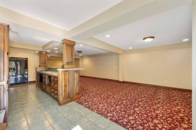 3211 Leafy Lane, Bloomington, IL 61704