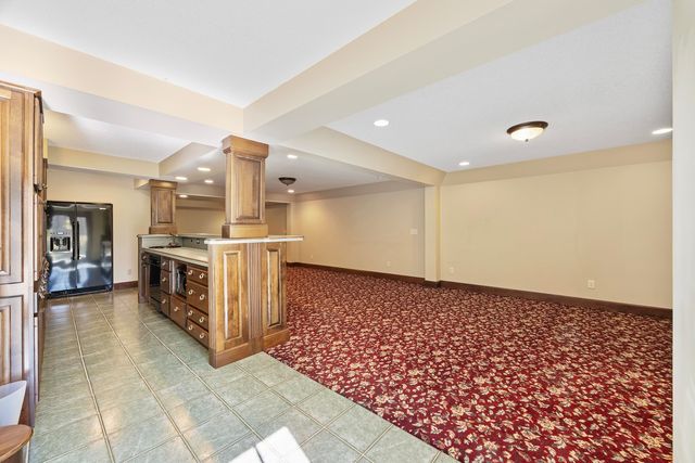 3211 Leafy Lane, Bloomington, IL 61704