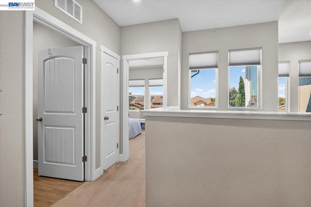 1814 Balsam Ct, Lathrop, CA 95330