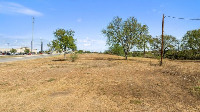 711-1 Avenue N ST, Marble Falls, TX 78654