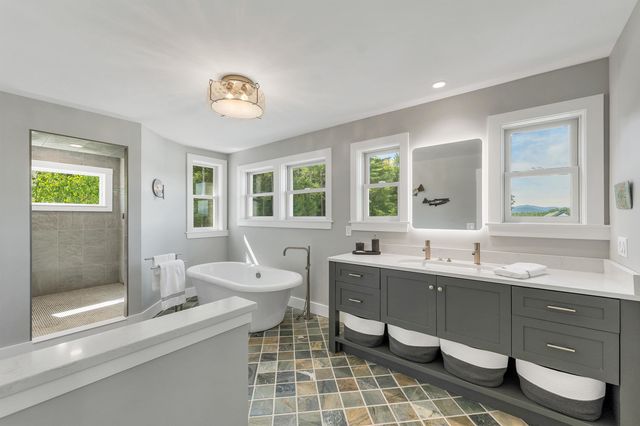 154 Rock Farm Lane, Madison, NH 03849