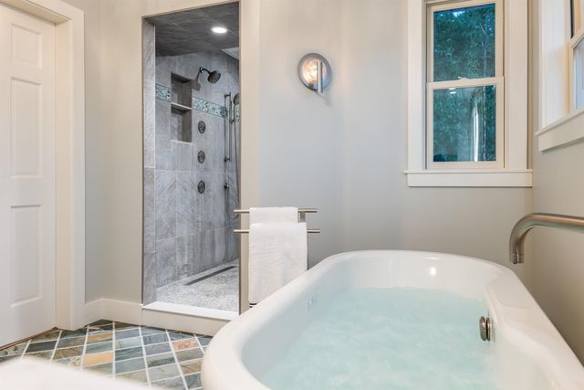 154 Rock Farm Lane, Madison, NH 03849