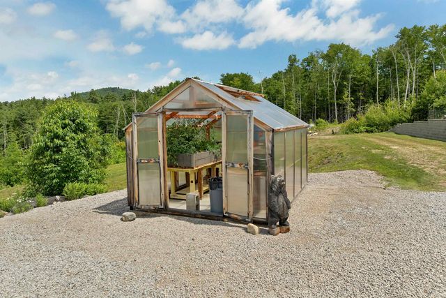 154 Rock Farm Lane, Madison, NH 03849