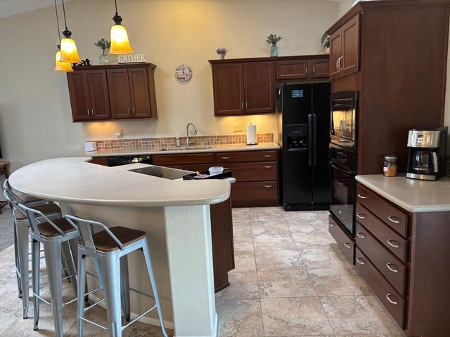 20227 N Broken Arrow Drive, Sun City West, AZ 85375
