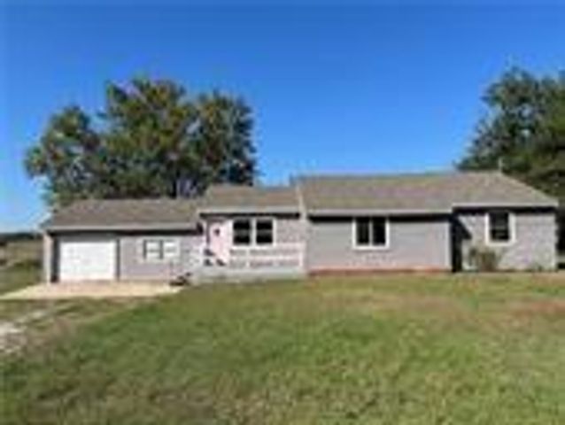 600 N East Street, Caney, KS 67333