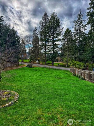 3562 120th Avenue SE, Bellevue, WA 98006