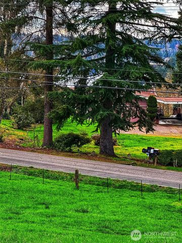 3562 120th Avenue SE, Bellevue, WA 98006