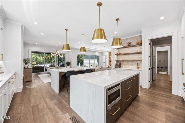 2200 Paddstowe Main Way, Wake Forest, NC 27587