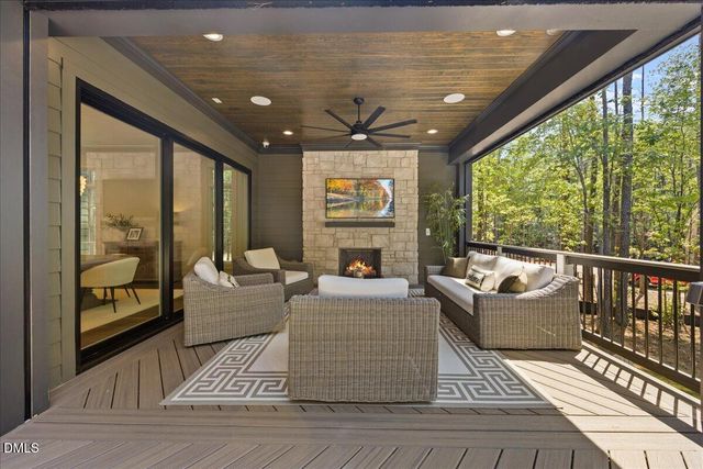 2200 Paddstowe Main Way, Wake Forest, NC 27587