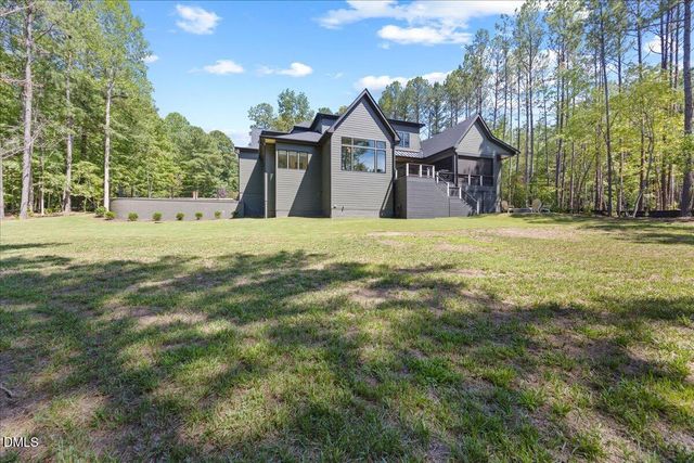 2200 Paddstowe Main Way, Wake Forest, NC 27587