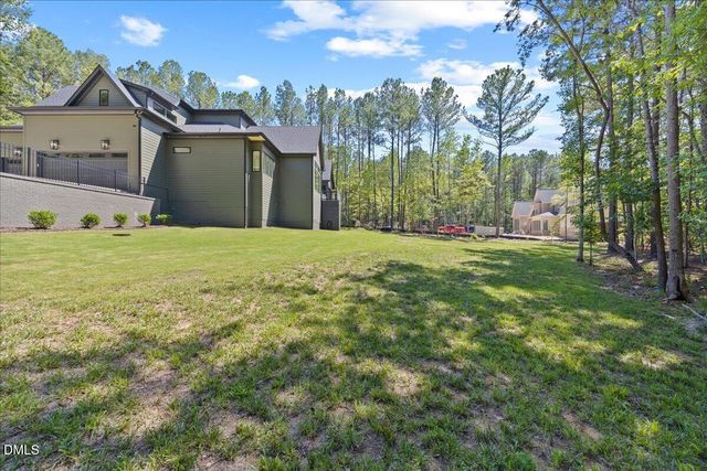 2200 Paddstowe Main Way, Wake Forest, NC 27587