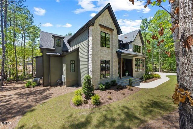 2200 Paddstowe Main Way, Wake Forest, NC 27587