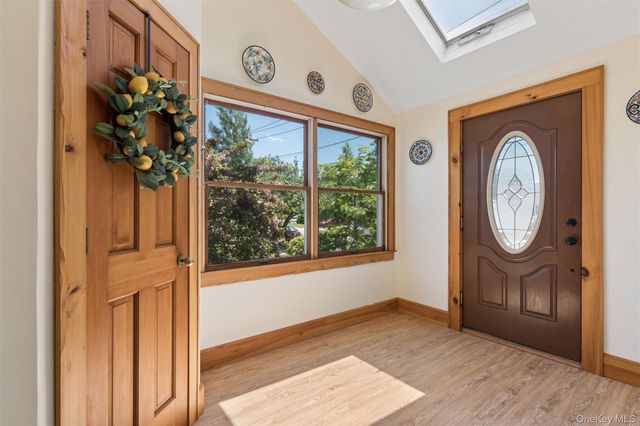 1749 Commonwealth Avenue, Merrick, NY 11566