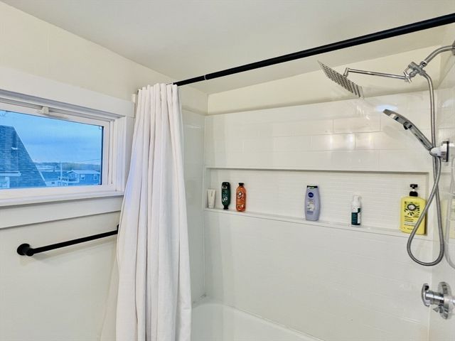51 Undine Ave, Winthrop, MA 02152