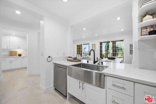 12975 Agustin Place 335, Los Angeles, CA 90094