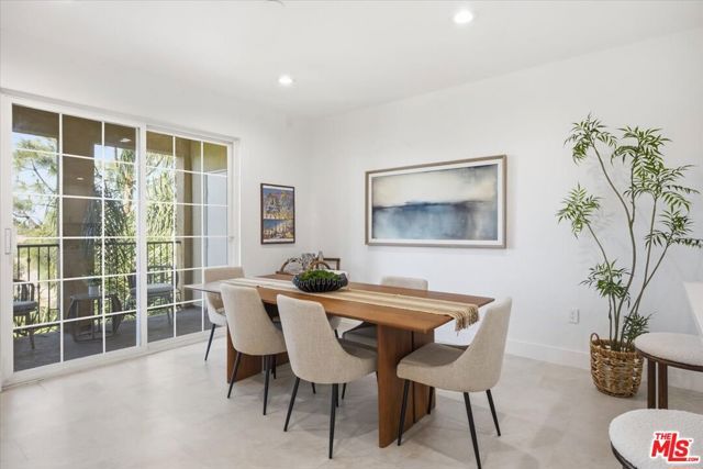 12975 Agustin Place 335, Los Angeles, CA 90094