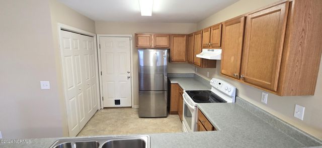 1715 Pepperwood Way, Leland, NC 28451