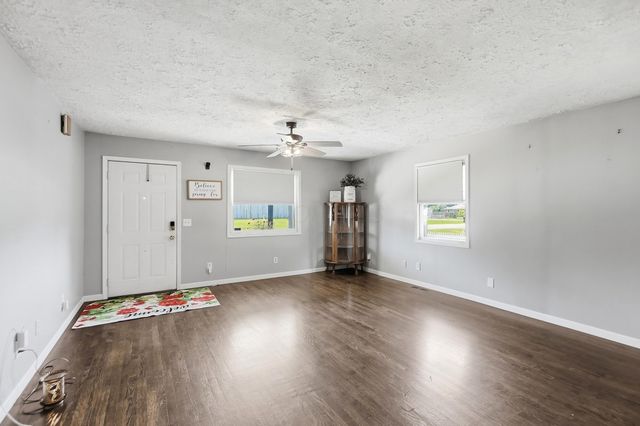 3203 Lockbourne Road, Columbus, OH 43207
