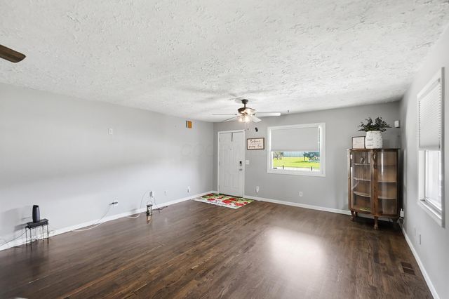 3203 Lockbourne Road, Columbus, OH 43207