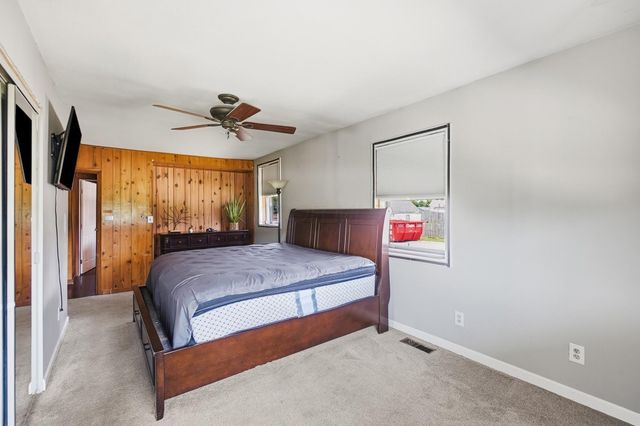 3203 Lockbourne Road, Columbus, OH 43207