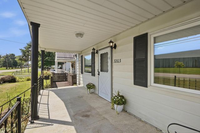 3203 Lockbourne Road, Columbus, OH 43207