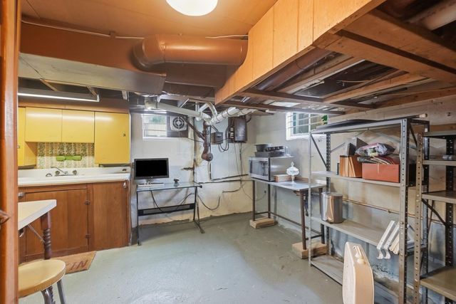 3203 Lockbourne Road, Columbus, OH 43207