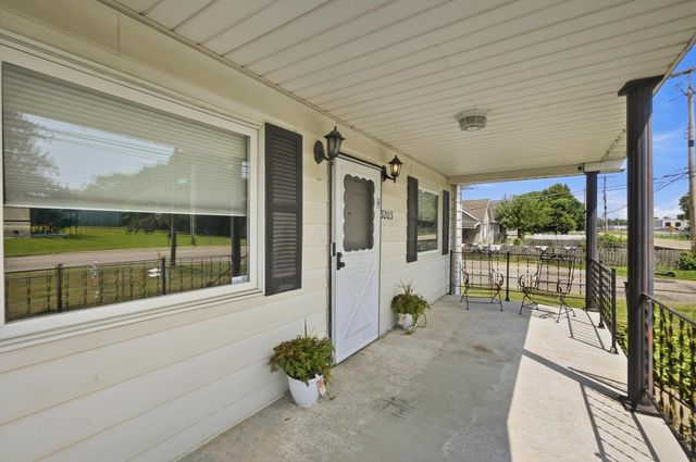 3203 Lockbourne Road, Columbus, OH 43207