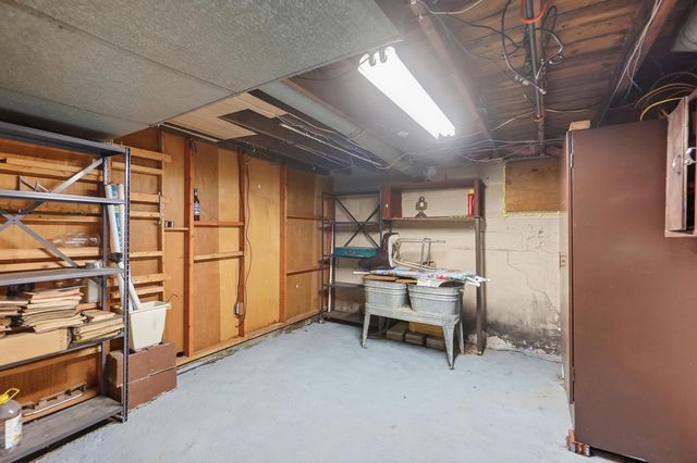 3203 Lockbourne Road, Columbus, OH 43207