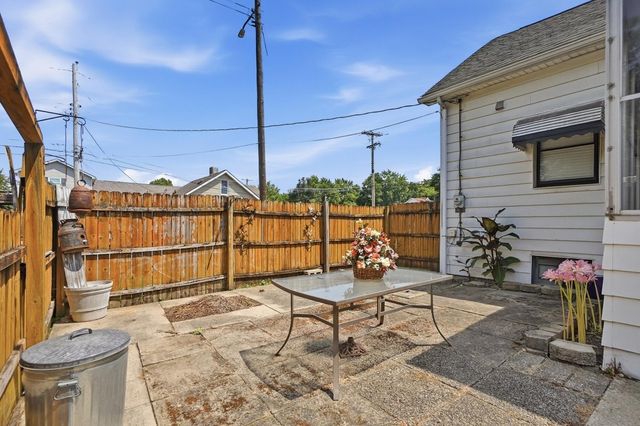3203 Lockbourne Road, Columbus, OH 43207