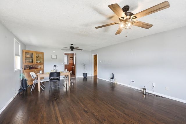 3203 Lockbourne Road, Columbus, OH 43207
