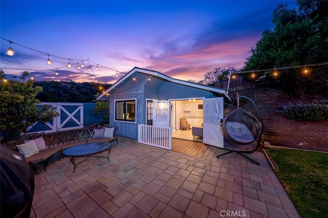 1807 Valencia, Carlsbad, CA 92008