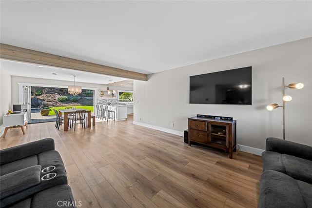 1807 Valencia, Carlsbad, CA 92008