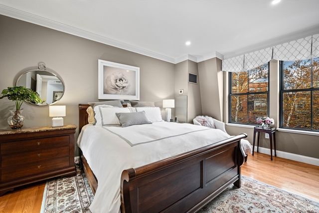 1 Rollins Street C-303, Boston, MA 02118