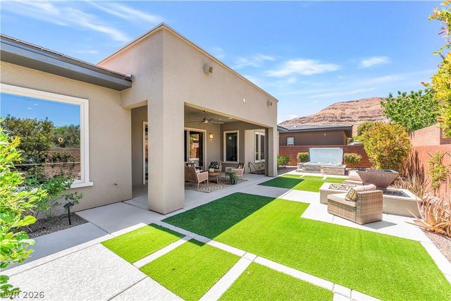9988 REGENCY SQUARE Avenue, Las Vegas, NV 89148