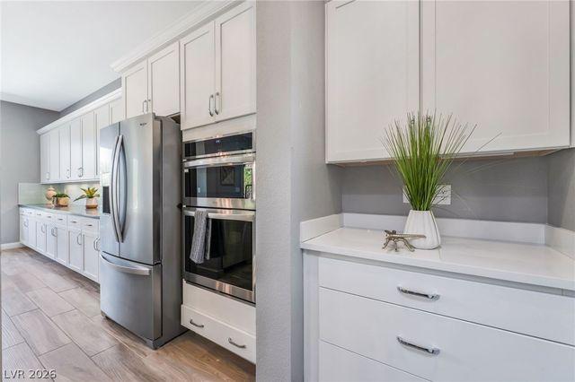 9988 REGENCY SQUARE Avenue, Las Vegas, NV 89148