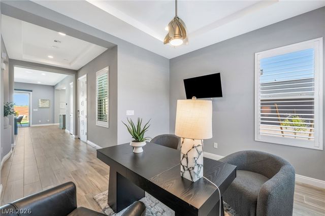 9988 REGENCY SQUARE Avenue, Las Vegas, NV 89148