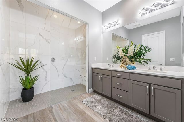 9988 REGENCY SQUARE Avenue, Las Vegas, NV 89148