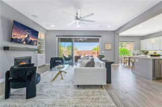 9988 REGENCY SQUARE Avenue, Las Vegas, NV 89148