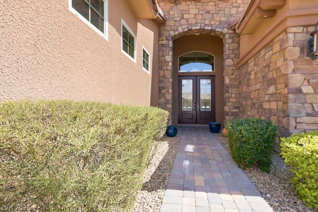 6535 Lyon Estates Avenue, Las Vegas, NV 89131