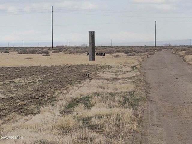 Cor Avenue C Vic 72 Stw, Lancaster, CA 93536