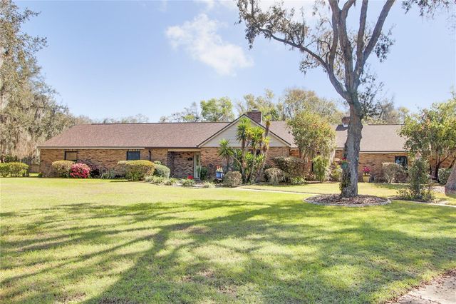 4353 EMMAUS ROAD, Fruitland Park, FL 34731