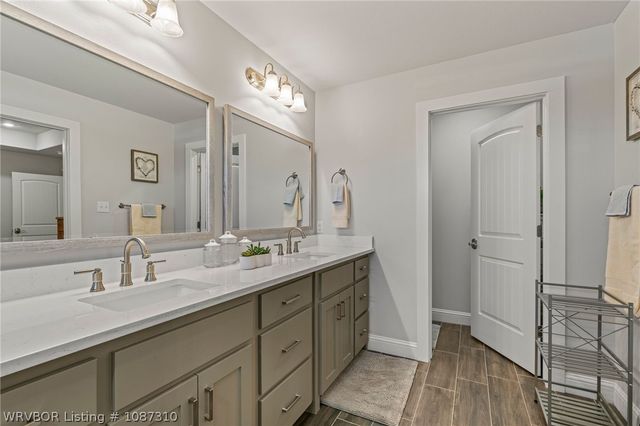 415 Kyla Marie Court, Lavaca, AR 72941