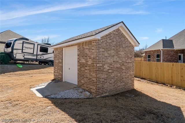 415 Kyla Marie Court, Lavaca, AR 72941